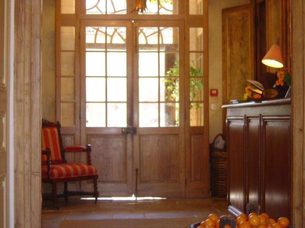 Hotel Les Orangeries Lussac-les-Châteaux Eksteriør bilde